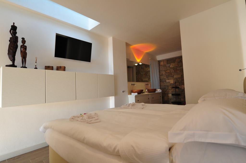 Zeno Suites San Zeno di Montagna Chambre photo
