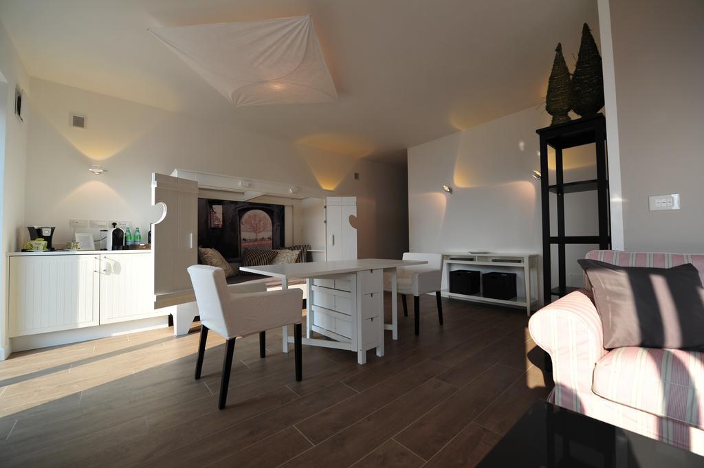 Zeno Suites San Zeno di Montagna Chambre photo